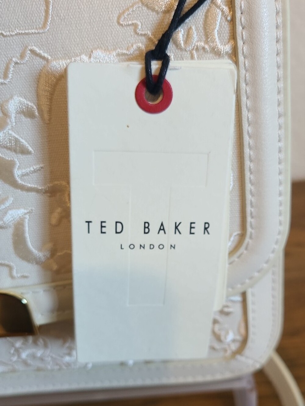Ted Baker White Floral Embossed Crossbody Bag - Picture 2 of 8